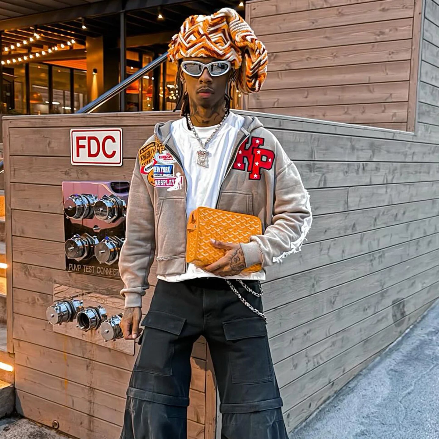 HOODIE VINTAGE EDITION (NEW DROP)